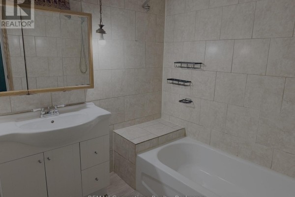 Mud room - 13 Hornbill Crescent, Shuniah, ON P7A0K1 Photo 5