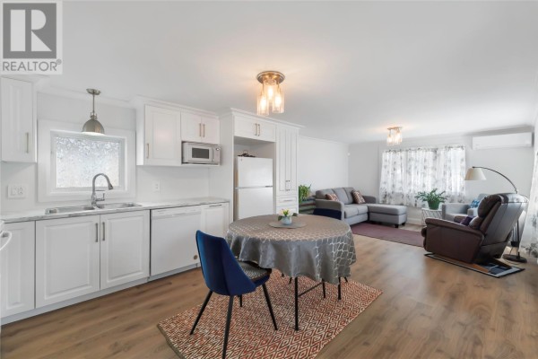 13 Hussey Drive, St  John S, NL, photo 2