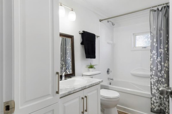 13 Hussey Drive, St  John S, NL, photo 3