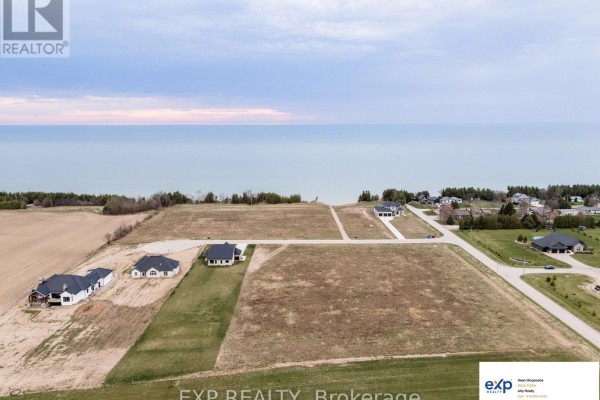13 Irene Crescent, Bluewater, ON N0M2T0 Photo 3