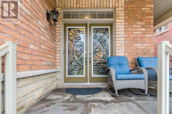 13 Island Grove, Brampton, ON, photo 3