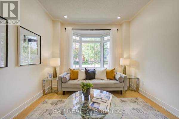 13 Kenilworth Gate, Markham, ON, photo 3
