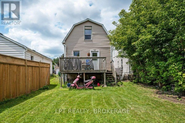 13 Kingscourt Avenue, Kingston, ON, photo 3