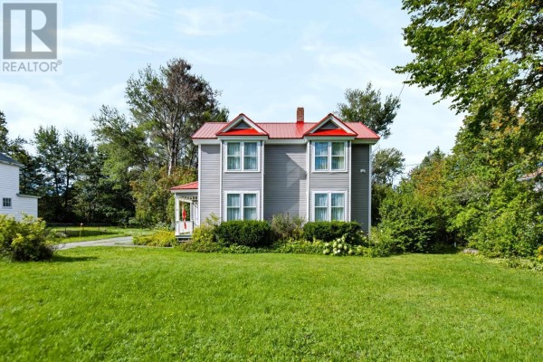 Living room - 13 Mcdougall Street, Springhill, NS B0M1X0 Photo 2