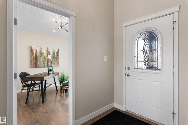 Dining room - 13 Newbury Co, St  Albert, AB T8N7C1 Photo 2