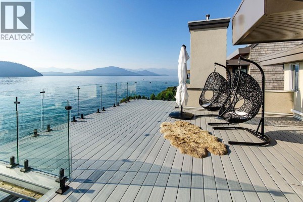 13 Ocean Point Drive, Vancouver, BC, photo 3