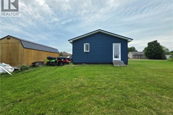 Kitchen - 13 Roy Street, Saint Antoine, NB E4V1H6 Photo 5