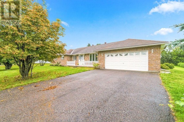 13 Springfield Drive, Whitewater Region, ON, photo 3