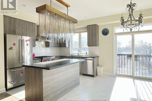 13 Thomas Foster Street, Markham, ON L6C0Z4 Photo 2