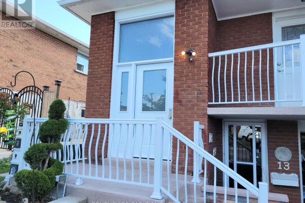 13 Tolton Drive, Brampton