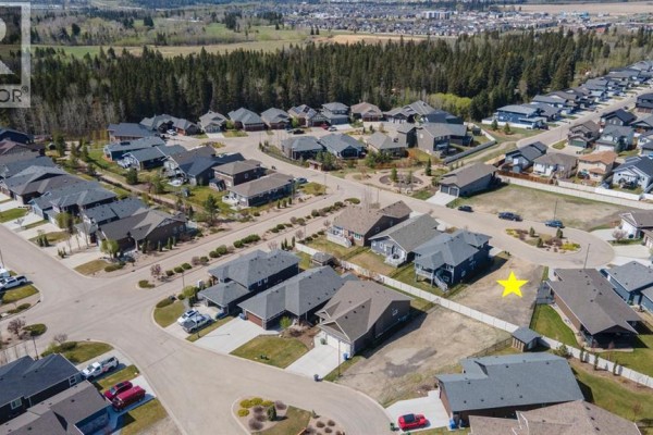 13 Tyrrell Place, Red Deer, AB T4P0T8 Photo 5