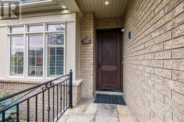 Family room - 13 Vista Drive, Bradford West Gwillimbury, ON L3Z0B6 Photo 5
