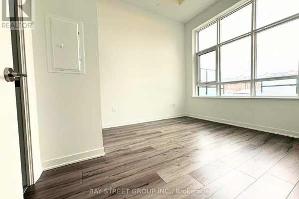 Bedroom 2 - 130 - 395 Dundas Street W, Oakville, ON L6M5R8 Photo 5