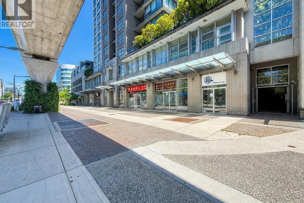 130 6068 No. 3 Road, Richmond, BC, photo 2