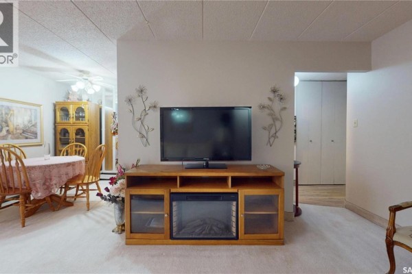 Living room - 130 65 Westfield Drive, Regina, SK S4S6A3 Photo 3