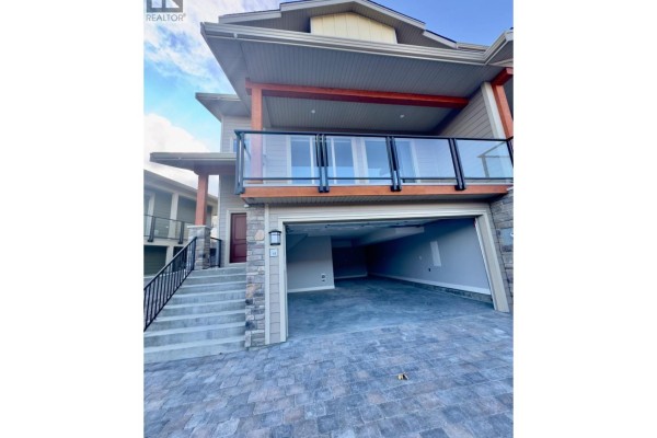 4pc Ensuite bath - 130 Colebrook Road Unit# 18, Kamloops, BC V1S0B3 Photo 4