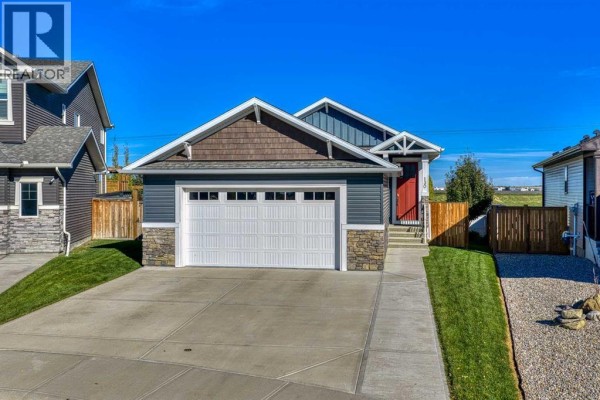 130 Drake Landing Gardens, Okotoks
