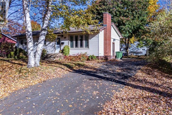 130 Epworth Circle, Fredericton