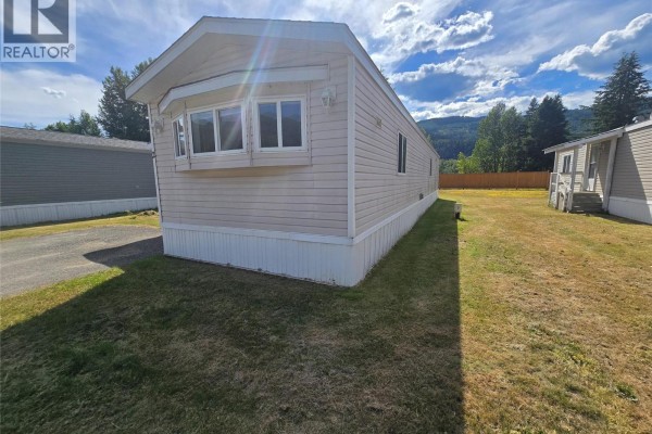 130 Ferry Unit# 2, Clearwater, BC, photo 2