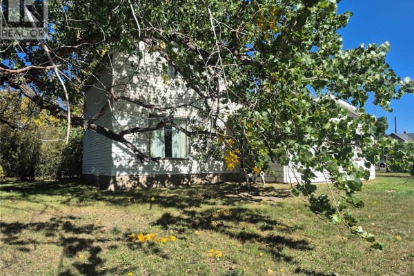 Kitchen - 130 Forsyth Street, Radville, SK S0C2G0 Photo 2