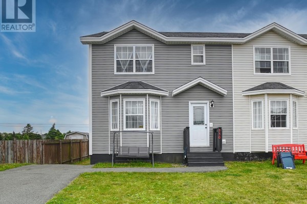 130 Green Acre Drive, St  John S, NL, photo 2