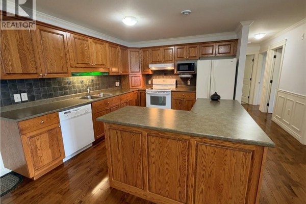Bath (# pieces 1-6) - 130 Lian Street Unit# 328, Fredericton, NB E3C0G4 Photo 2