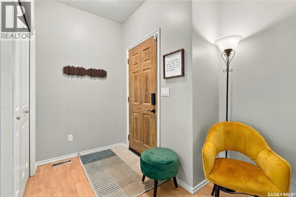 2pc Bathroom - 130 Lynd Crescent, Saskatoon, SK S7T0G9 Photo 4