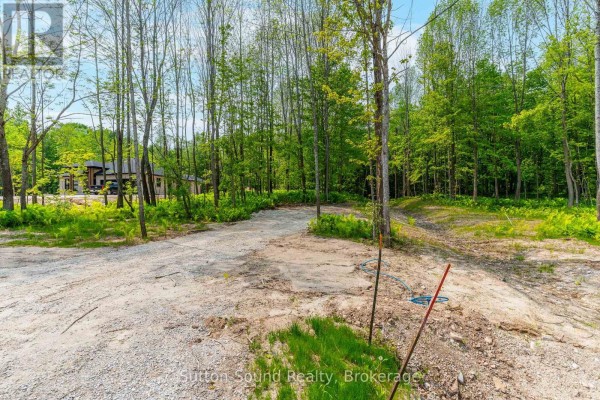 130 Maple Ridge Road, Georgian Bluffs, ON, photo 2