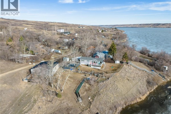 Laundry room - 130 Marine Drive, South Lake, SK S0G4C0 Photo 3