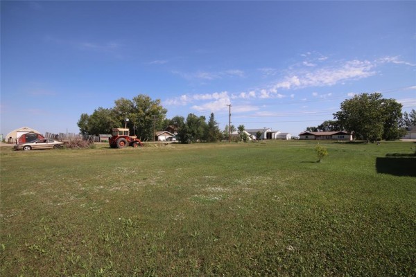 130 Monteith Street, Rathwell, MB R0G1S0 Photo 2