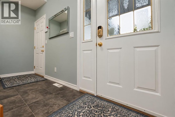 130 Pinnacle Way, Grande Prairie, AB, photo 2