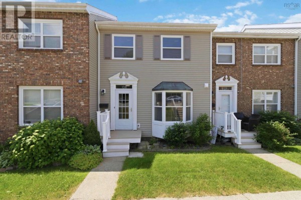 130 Rutledge Street, Bedford, NS, photo 2