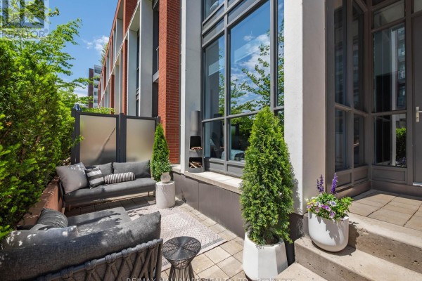 130 St David Street, Toronto, ON, photo 3