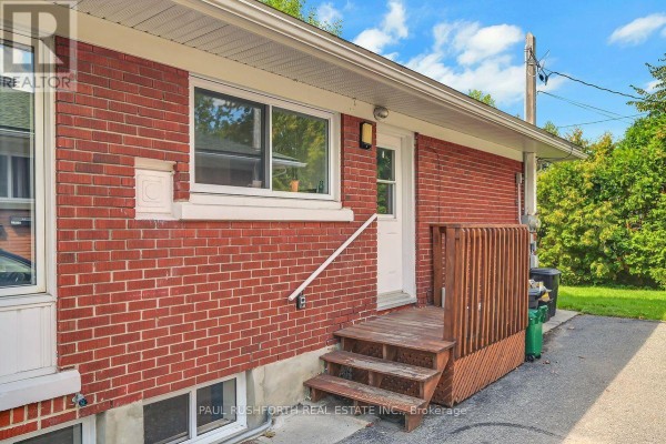 1300 Field Street, Ottawa, ON, photo 3