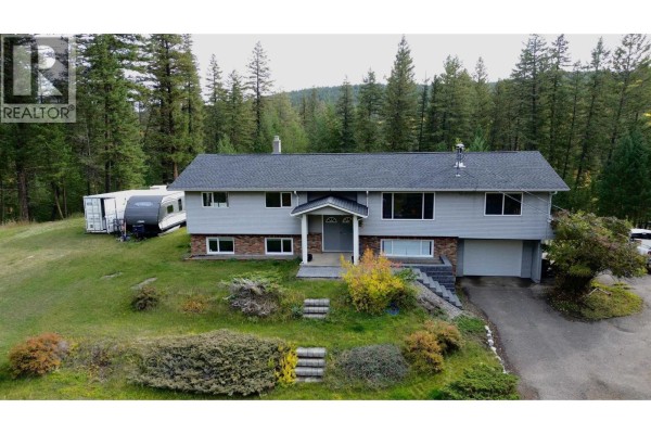 Residential for sale at 1300 Gun-a-noot Trail, Williams Lake, BC - MLS® 2nqh2t