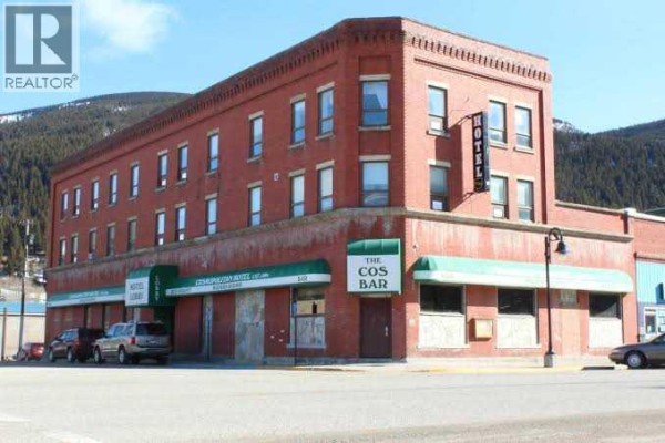 13001 20 Avenue, Blairmore, AB T0K0E0 Photo 2