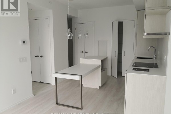 Kitchen - 1301 - 197 Yonge Street, Toronto, ON M5B0C1 Photo 3