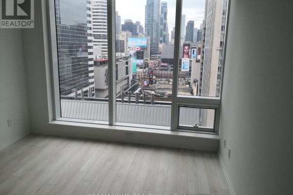 1301 - 197 Yonge Street, Toronto, ON M5B0C1 Photo 5