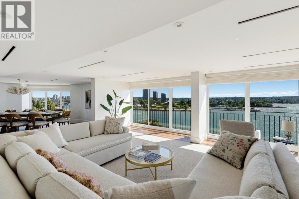1301 1575 Beach Avenue, Vancouver, BC V6G1Y5 Photo 2