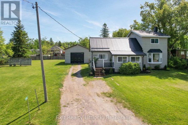 1301 County Rd 28, Otonabee South Monaghan, ON, photo 2