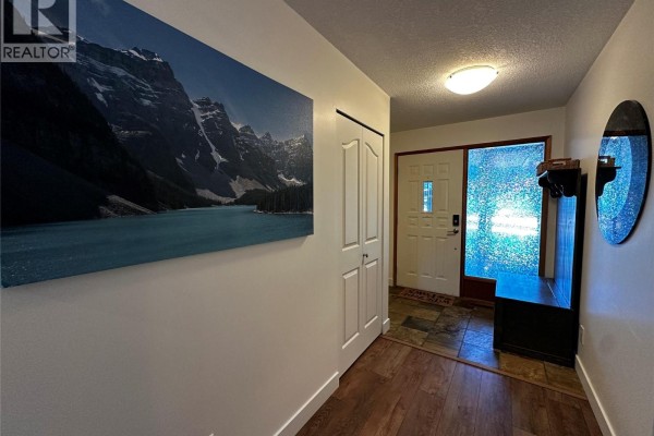 4pc Bathroom - 1301 Grosvenor Place, Castlegar, BC V1N3X8 Photo 3