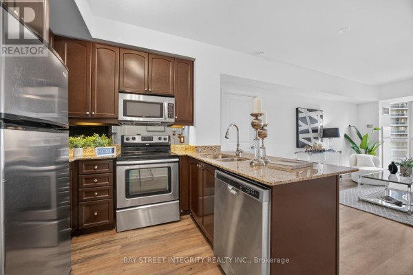 Dining room - 1302 - 50 Absolute Avenue, Mississauga, ON L4Z0A9 Photo 3