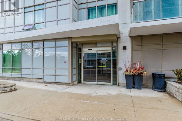 1302 - 816 Lansdowne Avenue, Toronto, ON M6H4K6 Photo 2