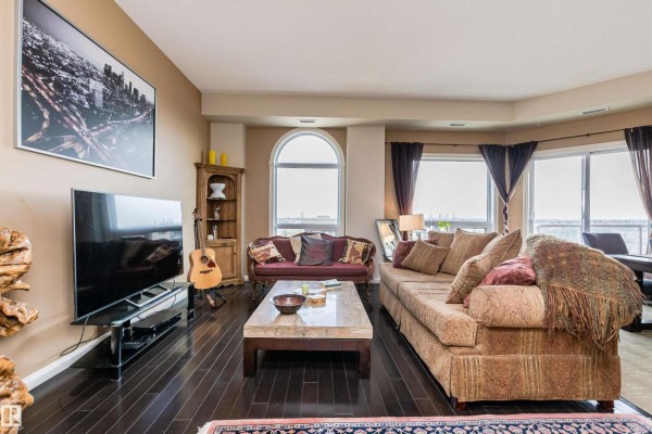 #1302 9819 104 St Nw, Edmonton