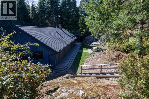 1302 Adams Road, Bowen Island, BC V0N1G2 Photo 4