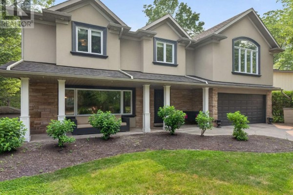 1302 Hillview Crescent, Oakville, ON, photo 2