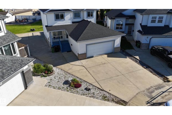 13023 Hudson Wy Nw, Edmonton, AB, photo 2