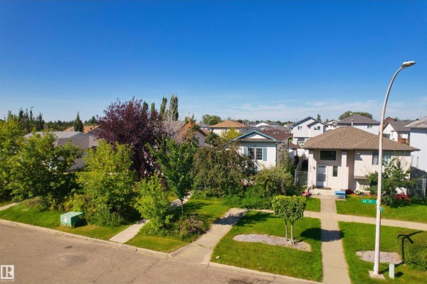 13028 34 St Nw, Edmonton, AB, photo 2