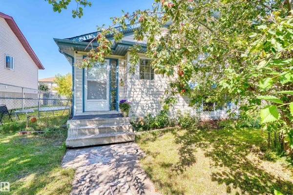 13028 34 St Nw, Edmonton, AB, photo 3