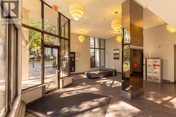 1303 2060 Bellwood Avenue, Burnaby, BC V5B4V2 Photo 2